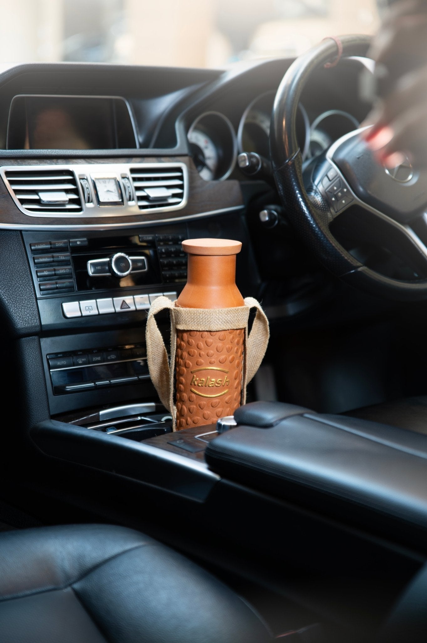 MY KALASH 100% Terracotta (Mitti) Bottle | Travel Friendly, Amazing Desk Bottle | Leak Proof and Keeps Water Cold | Ample 800ml Capacity Water Bottle with Free Jute Bag | Environment Friendly | Pack of 4 - Kalash